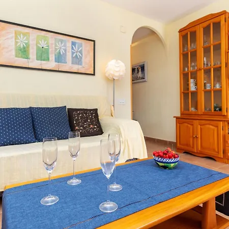 Aloha By Interhome 아파트 Llança